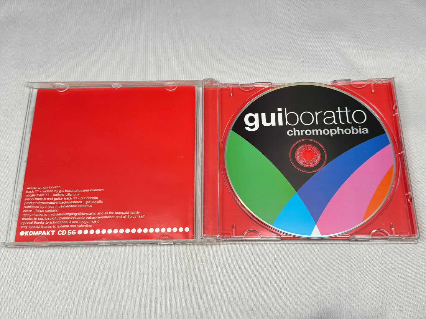 Gui Boratto Chromophobia